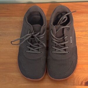 WHITIN Zero Drop Barefoot Sneaker